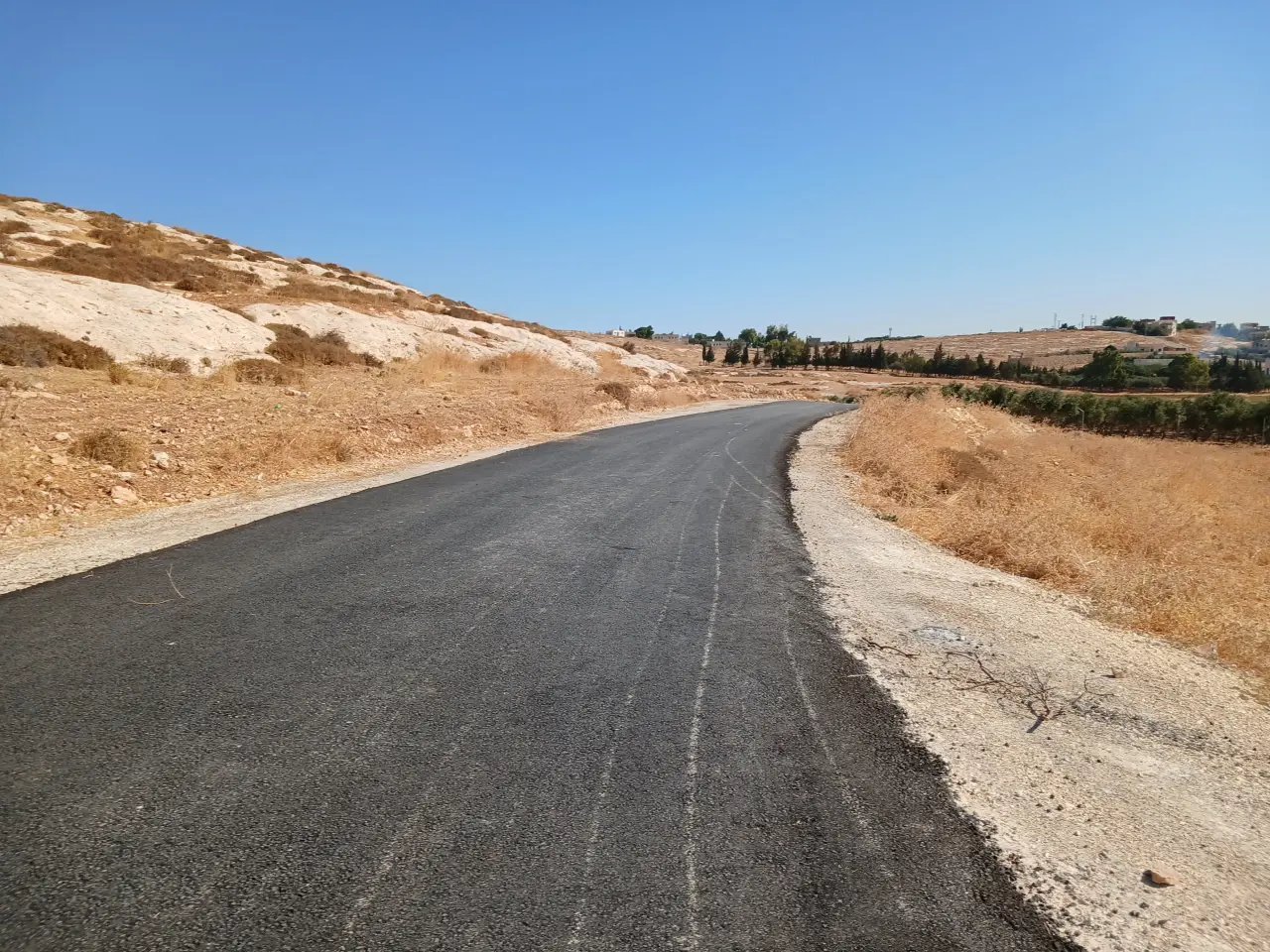 Land for sale in Husban – photo 9