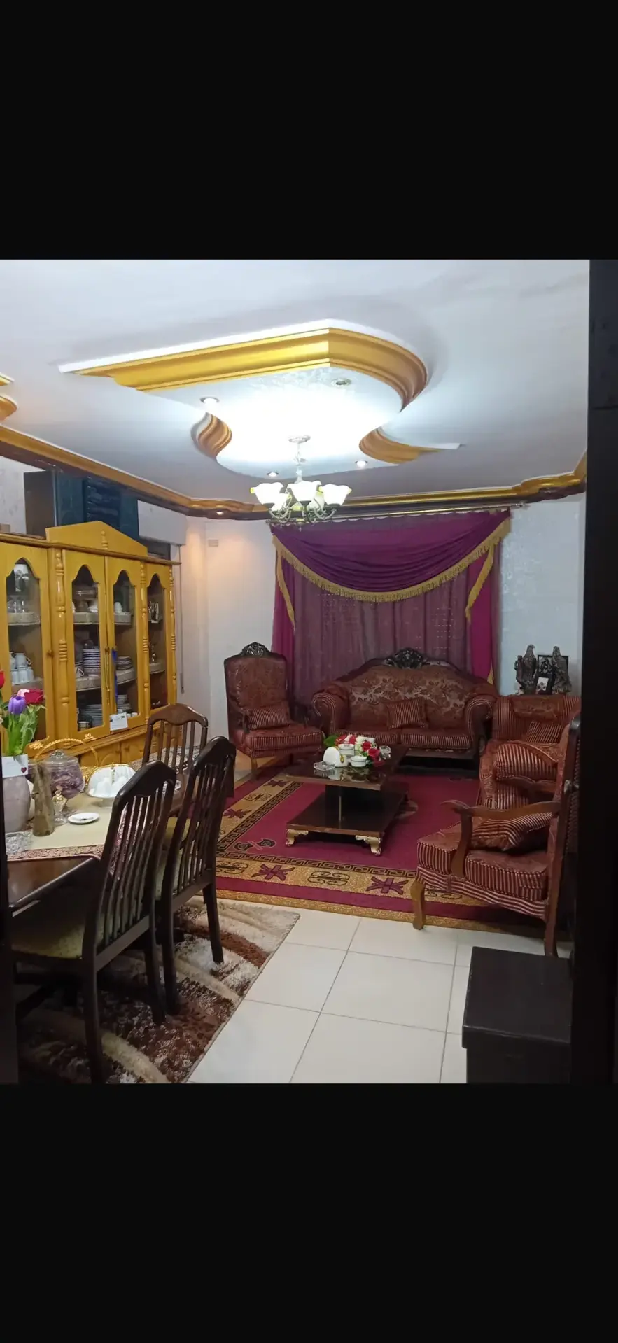 حي الروضة بالحي الشرقي في إربد، طابق ثالث 142 م² مع مصعد وسخان شمسي