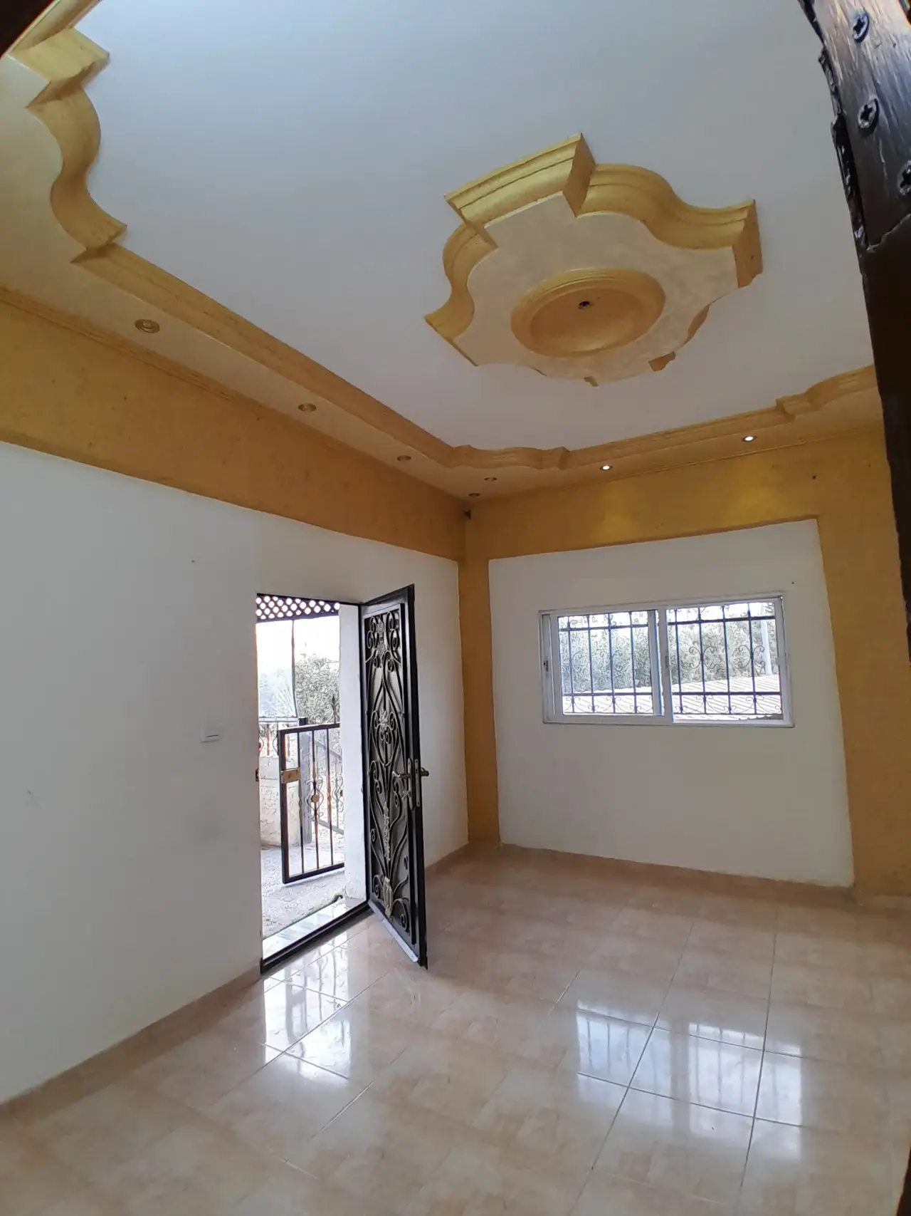 Apartment for sale in Aban – photo 2