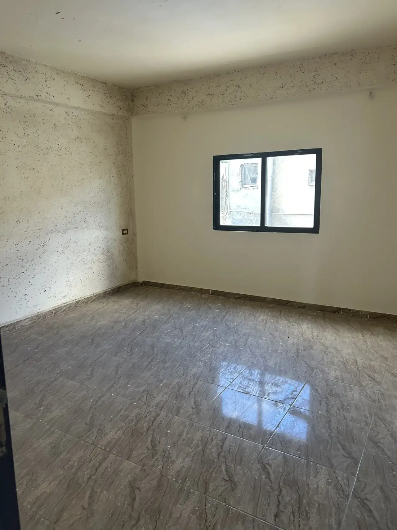 Apartment for sale in Hay Al Turokman – photo 3