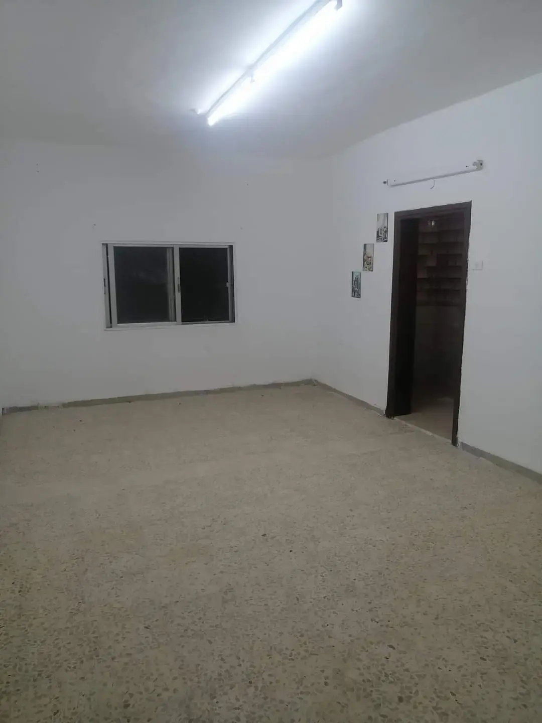Rent includes electricity: 120 m² first-floor flat on the Huwwarah road, Irbid