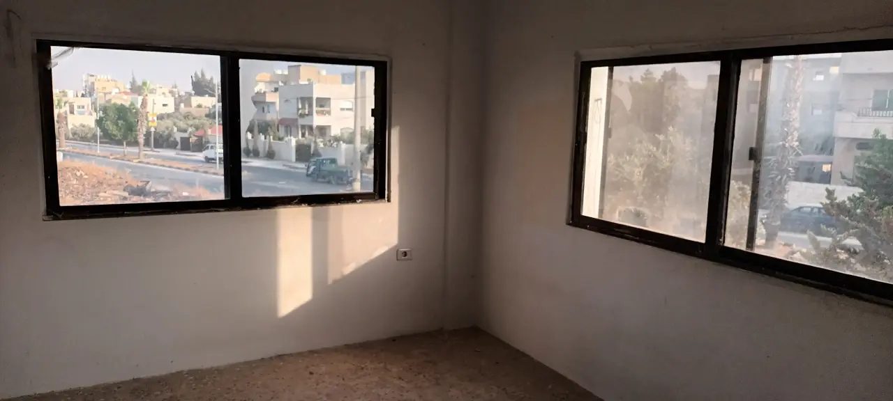 Huwwarah, Irbid: 3-room apartment for rent near Nusaiba college