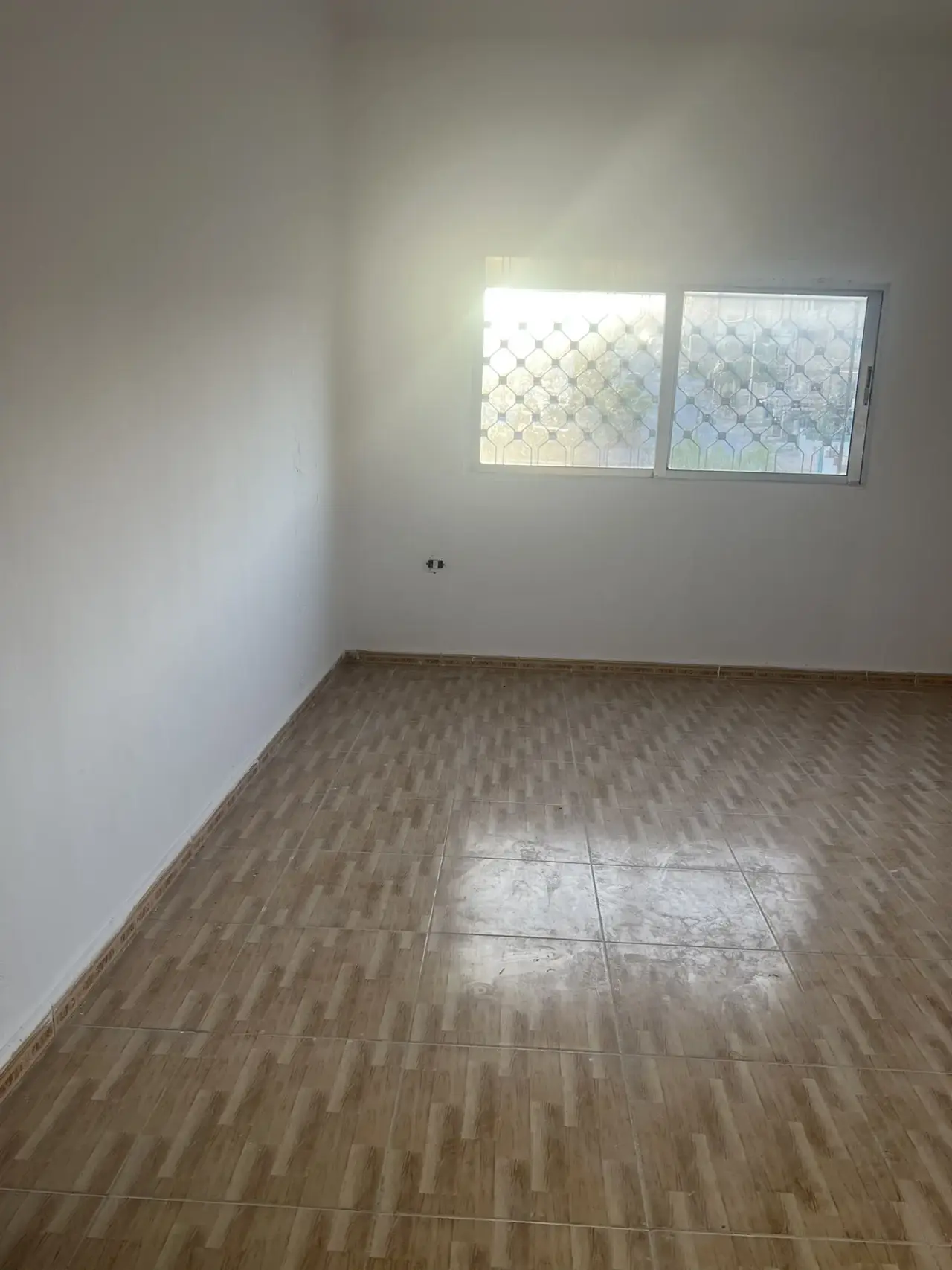 60 m² and 80 m²: two second-floor flats sold together near Hasan traffic light