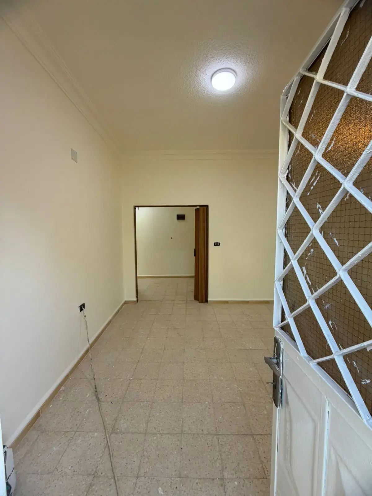 Apartment for rent in Jabal Al Ameer Hasan – photo 4