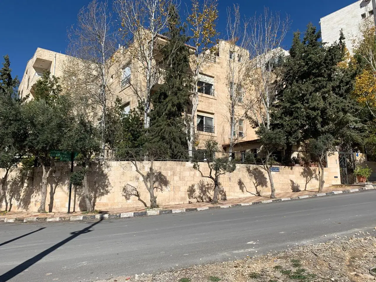 Khalda villa building with three apartments on two streets for sale