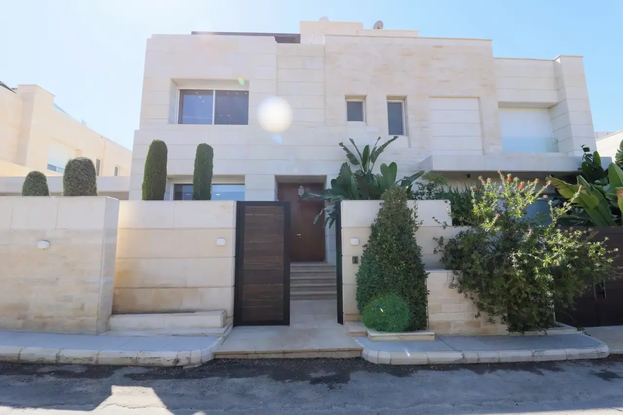 Three-floor villa with terrace on a 482 m² plot near Dabouq, Bader Al Jadedeh