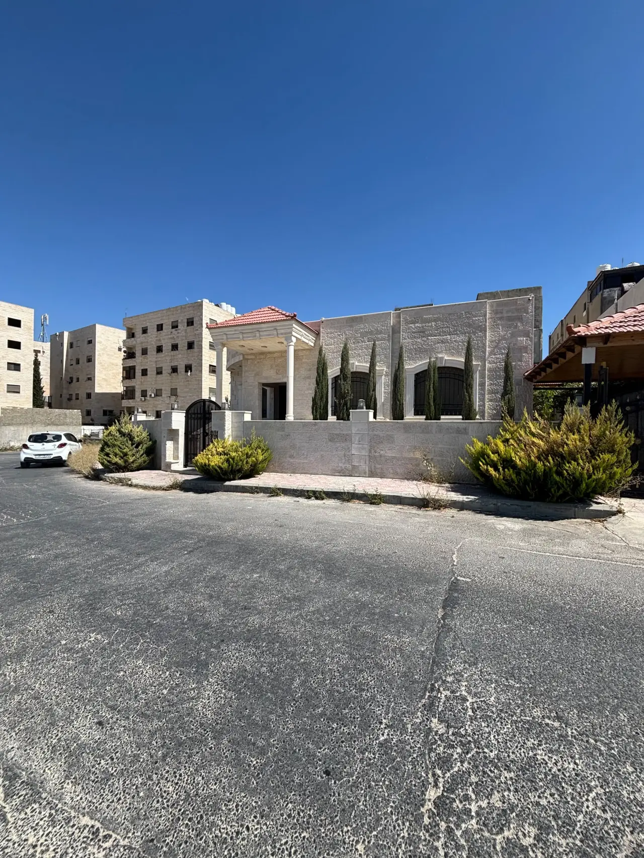 Land for sale in Al Jubayha – photo 7