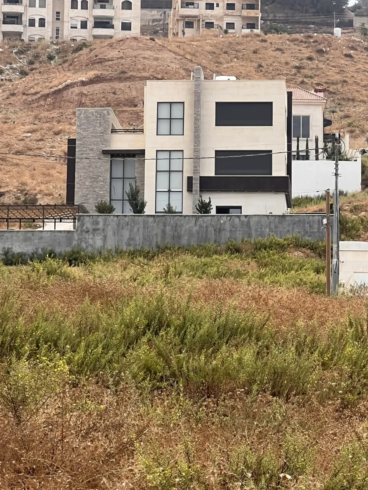 أرض للبيع في الجبيهة – صورة 7