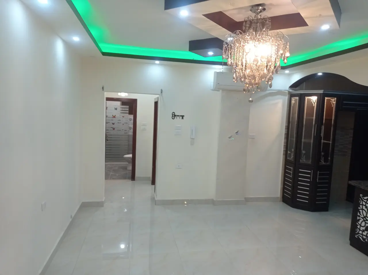 شقة للبيع في Al Hashemieh – صورة 2