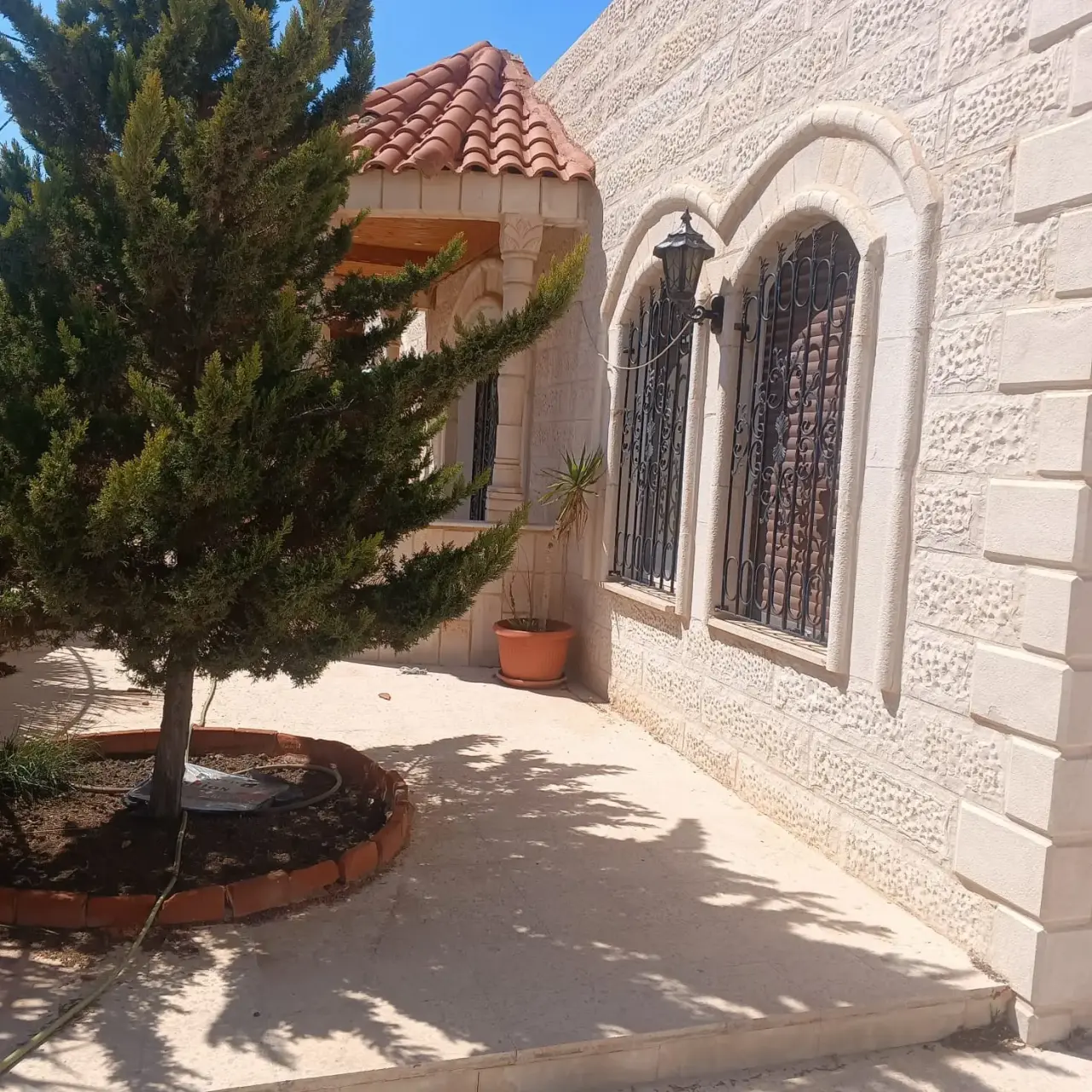 فيلا للبيع في Al Zarqa Al Jadeedeh – صورة 2