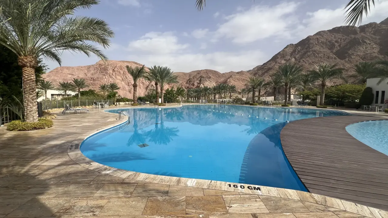 شقة للإيجار في أخرى – صورة 9