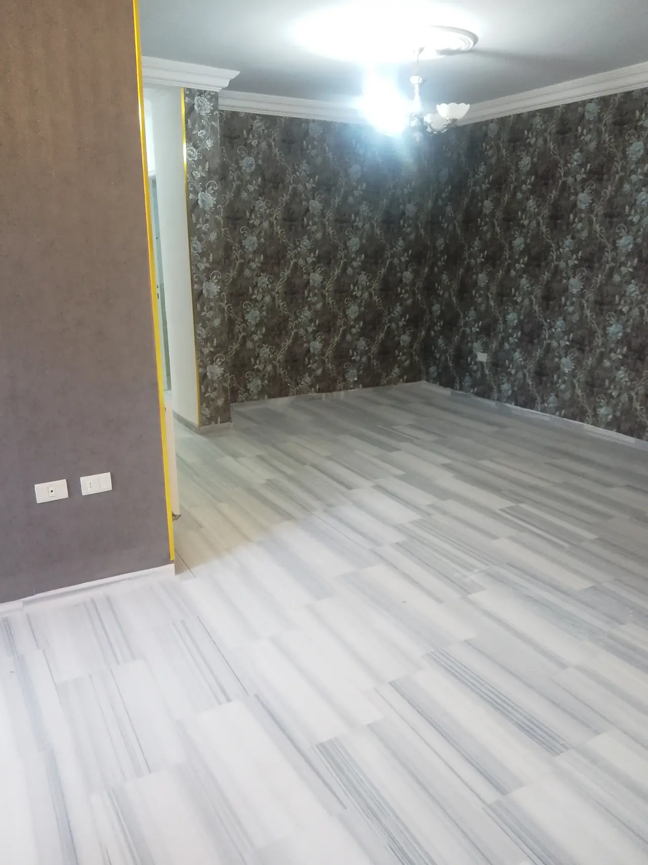 Al Jandaweel third-floor flat, 130 m², at an affordable price