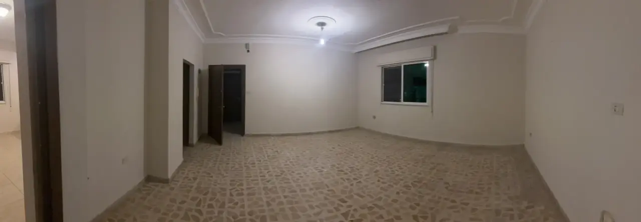 Al Qastal Street, Jabal Al Hussain: 113 m² 2-bed flat at a fair price