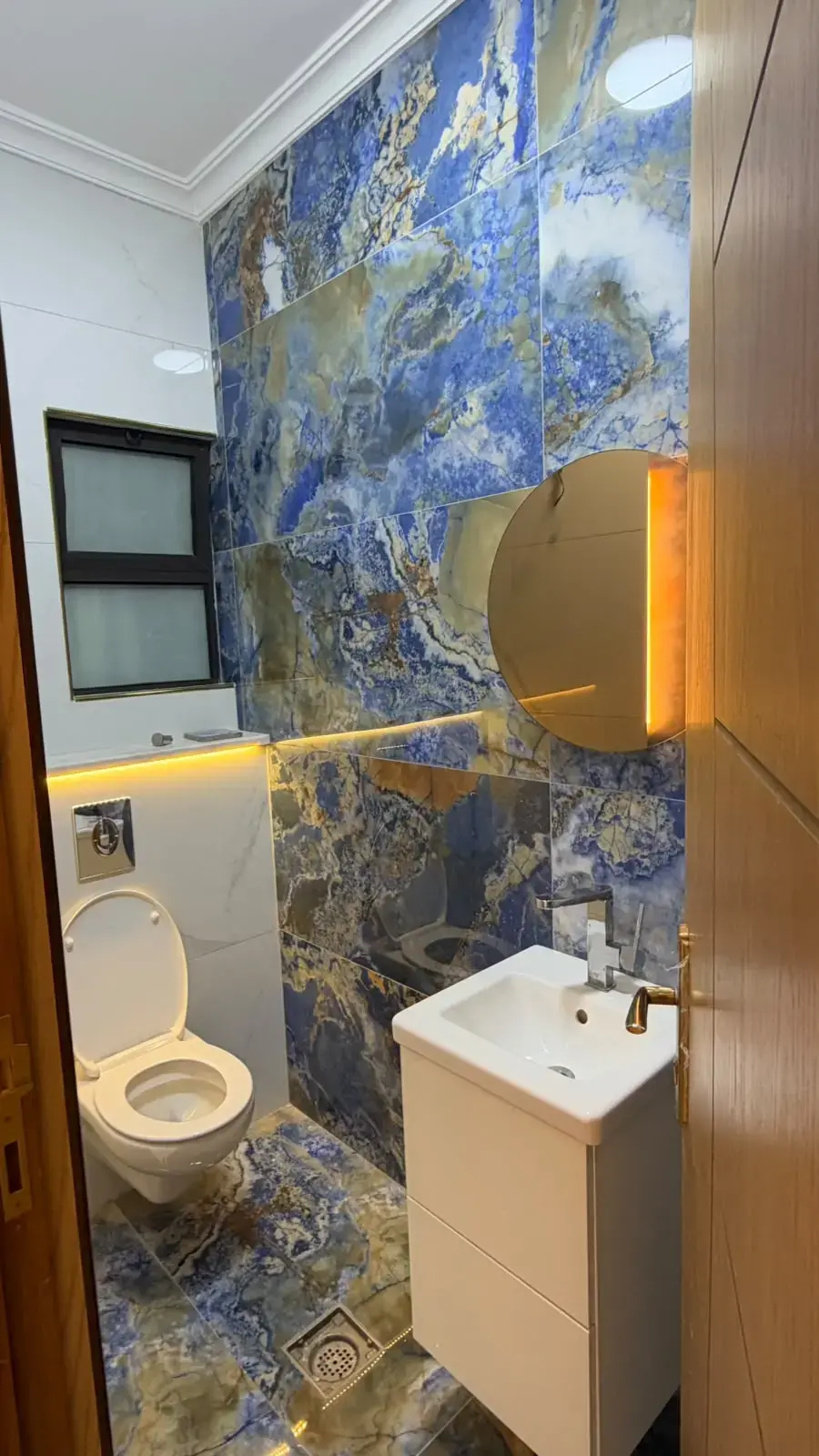 Apartment for sale in Jabal Al Hussain – photo 14
