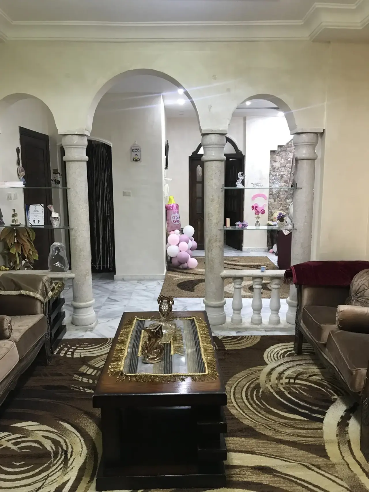 Quiet street in Arjan, ground-floor 164 m² flat with terrace