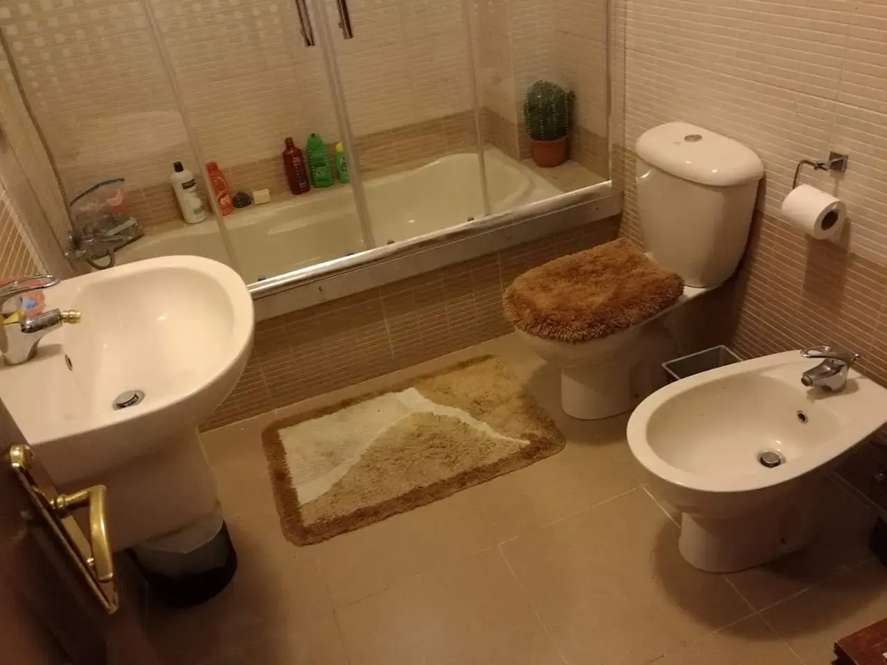 شقة للإيجار في الجبيهة – صورة 17