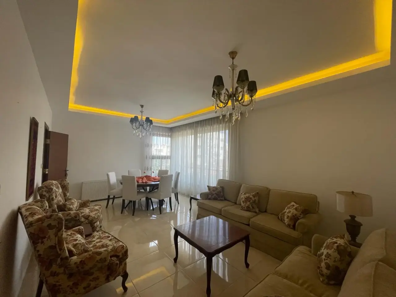 Apartment for rent in Al Jandaweel – photo 2