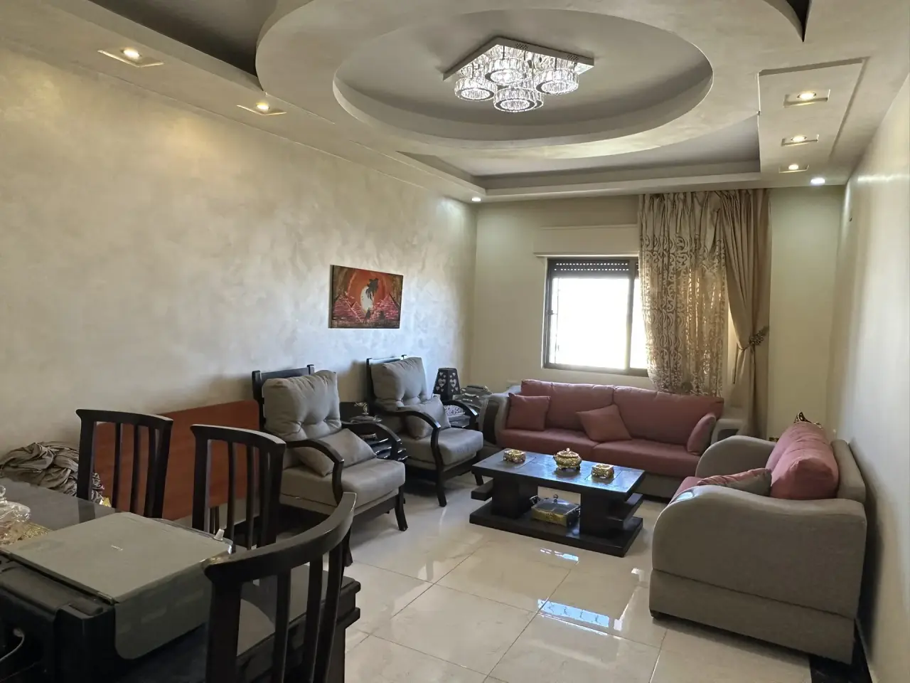 Small families, monthly or yearly: super-deluxe furnished flat for rent in Tabarbour