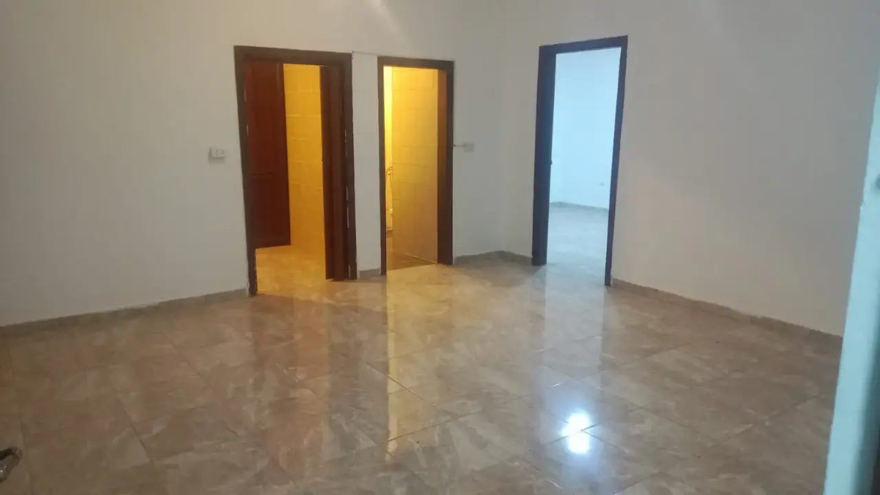 Apartment for rent in Jabal Al Hussain – photo 2