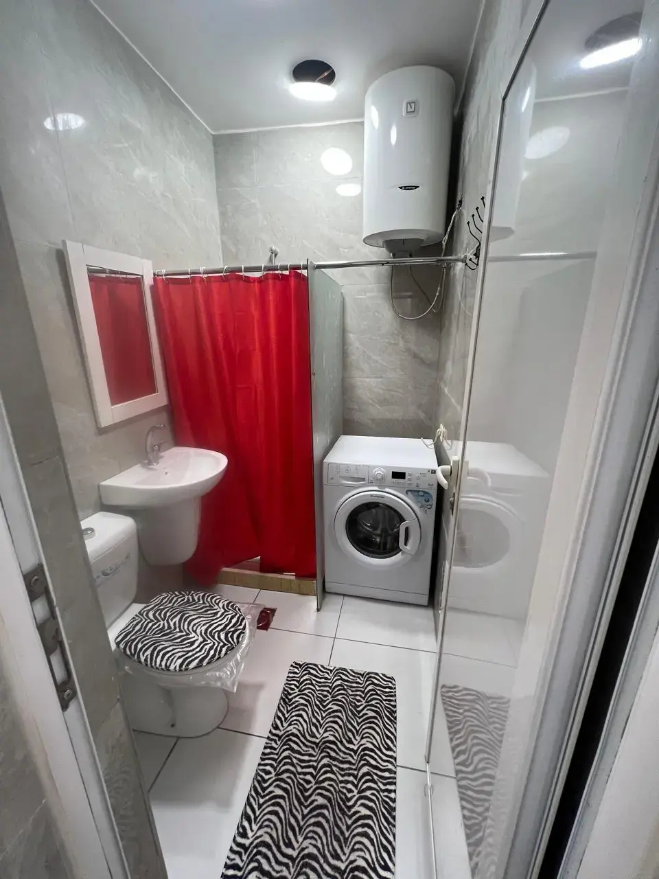 Apartment for rent in Jabal Al Hussain – photo 13