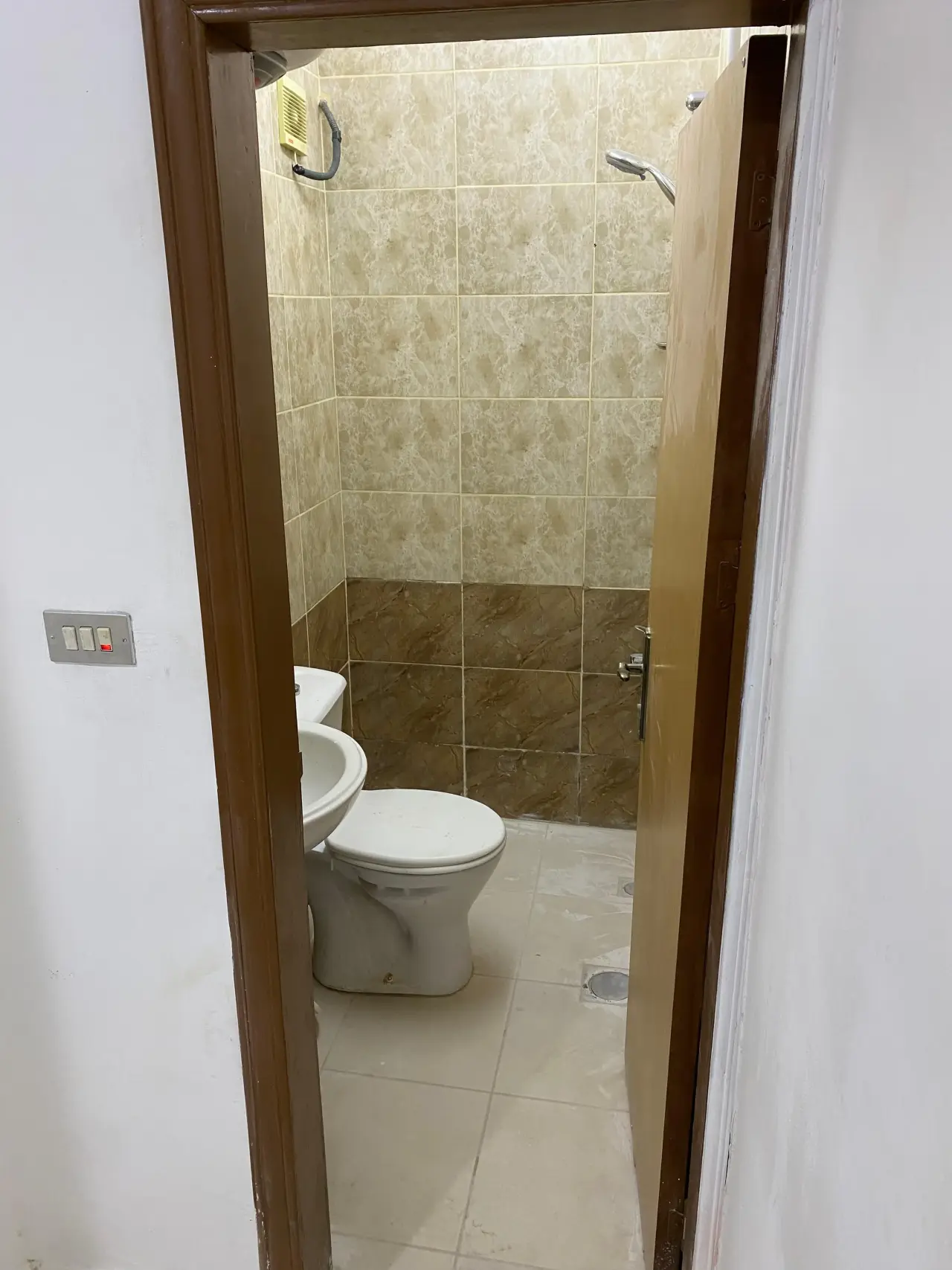 Apartment for rent in Al Hashmi al Shamali – photo 5