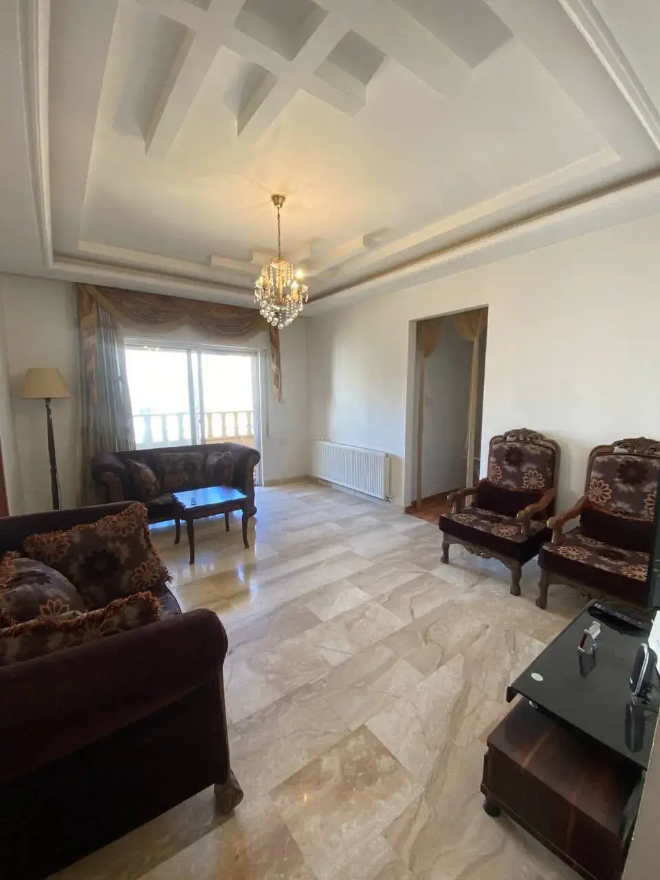 Apartment for rent in Gardens Street – photo 2