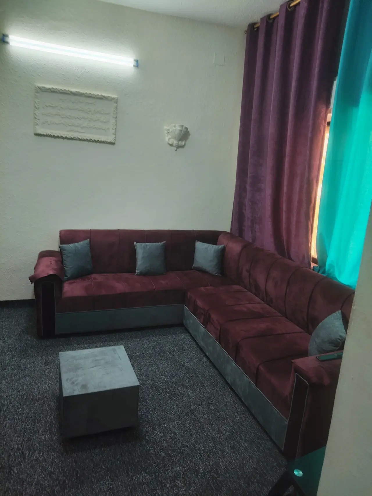 Gardens furnished studio in a family building, monthly rent