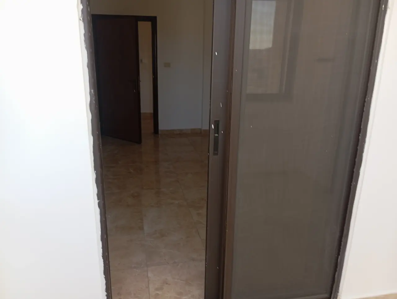 Apartment for rent in Gardens Street – photo 4