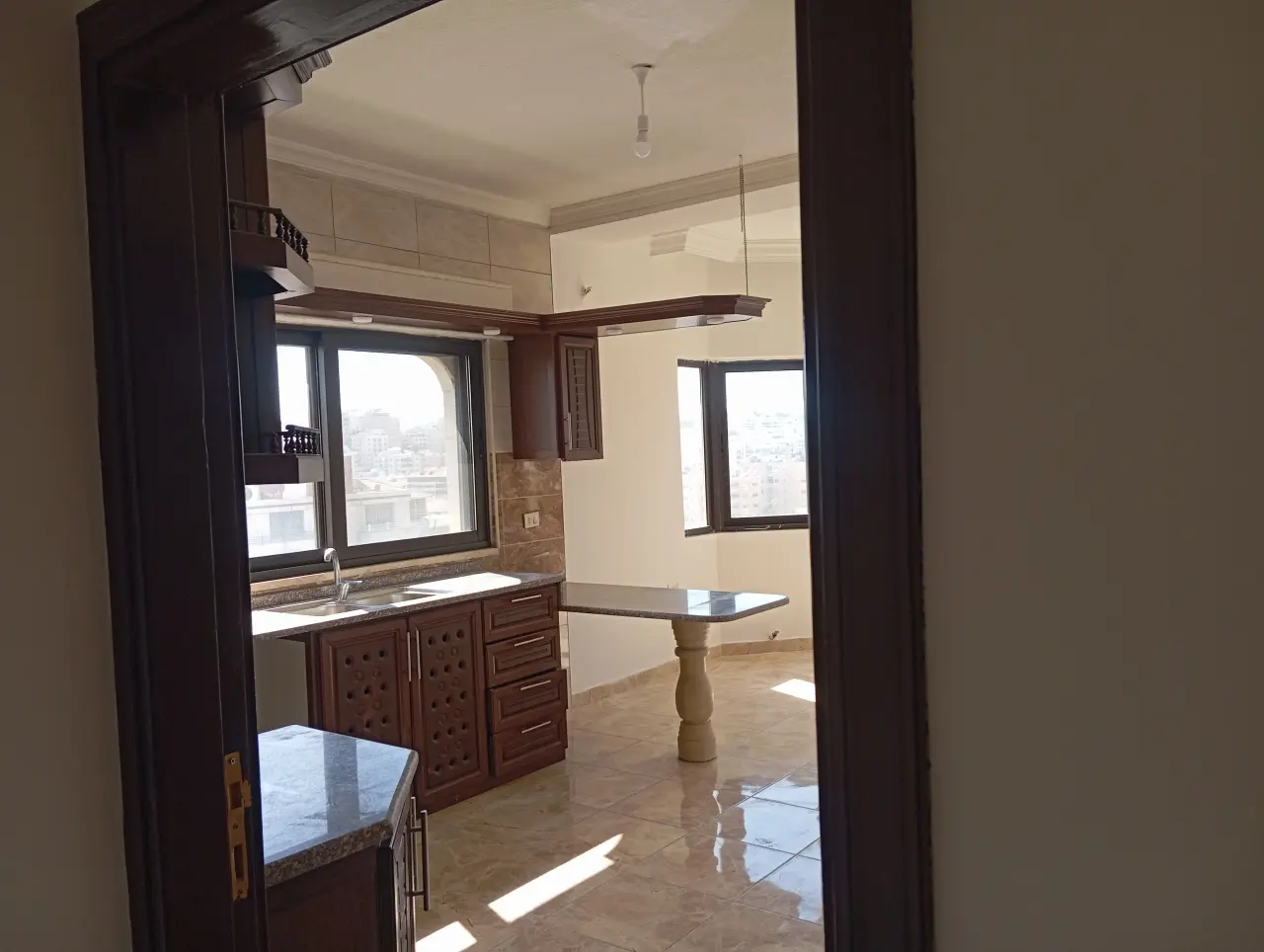 Apartment for rent in Gardens Street – photo 2