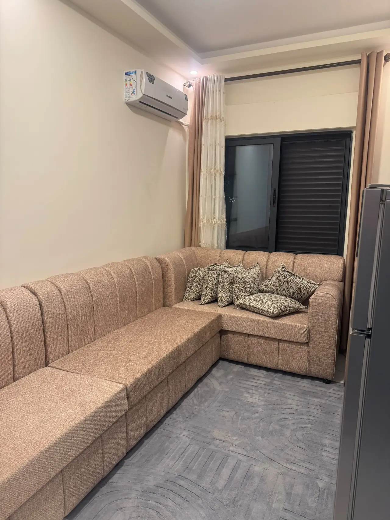 Shafa Badran studio, new and furnished, opposite Applied Science University