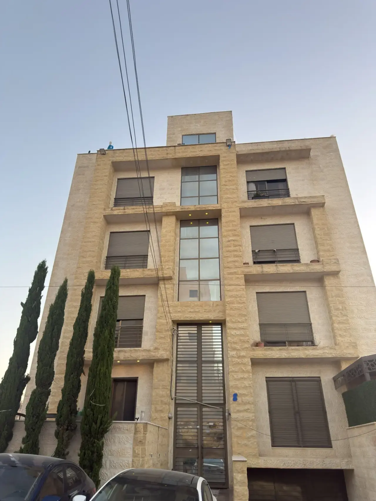Sports City 3-bed rental, 120 m² and very clean