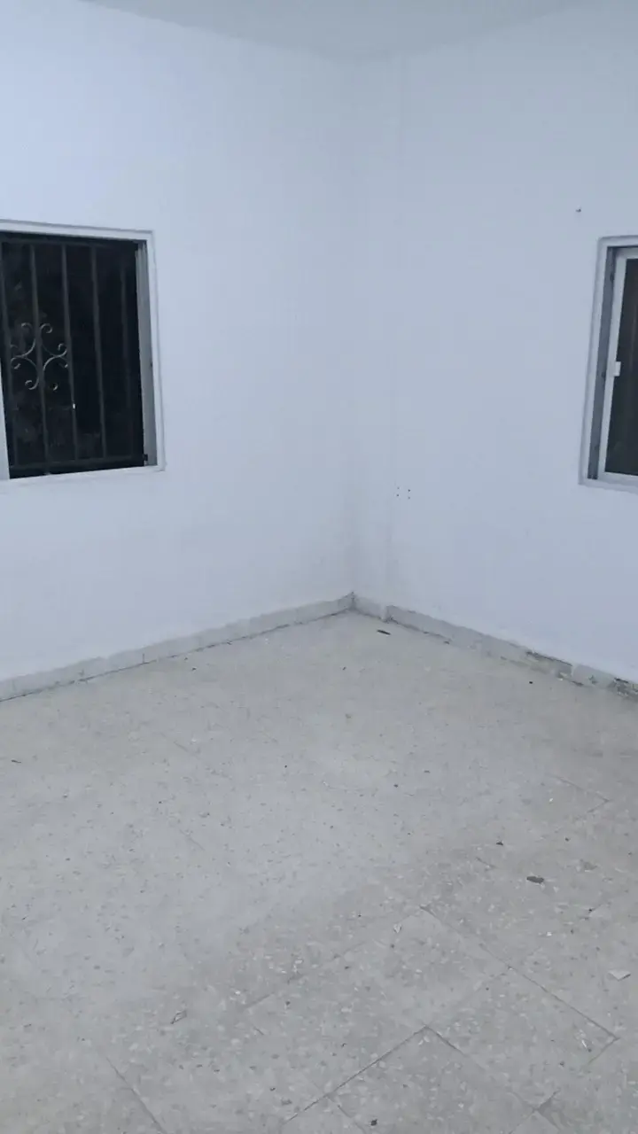 Apartment for rent in Al Qweismeh – photo 2
