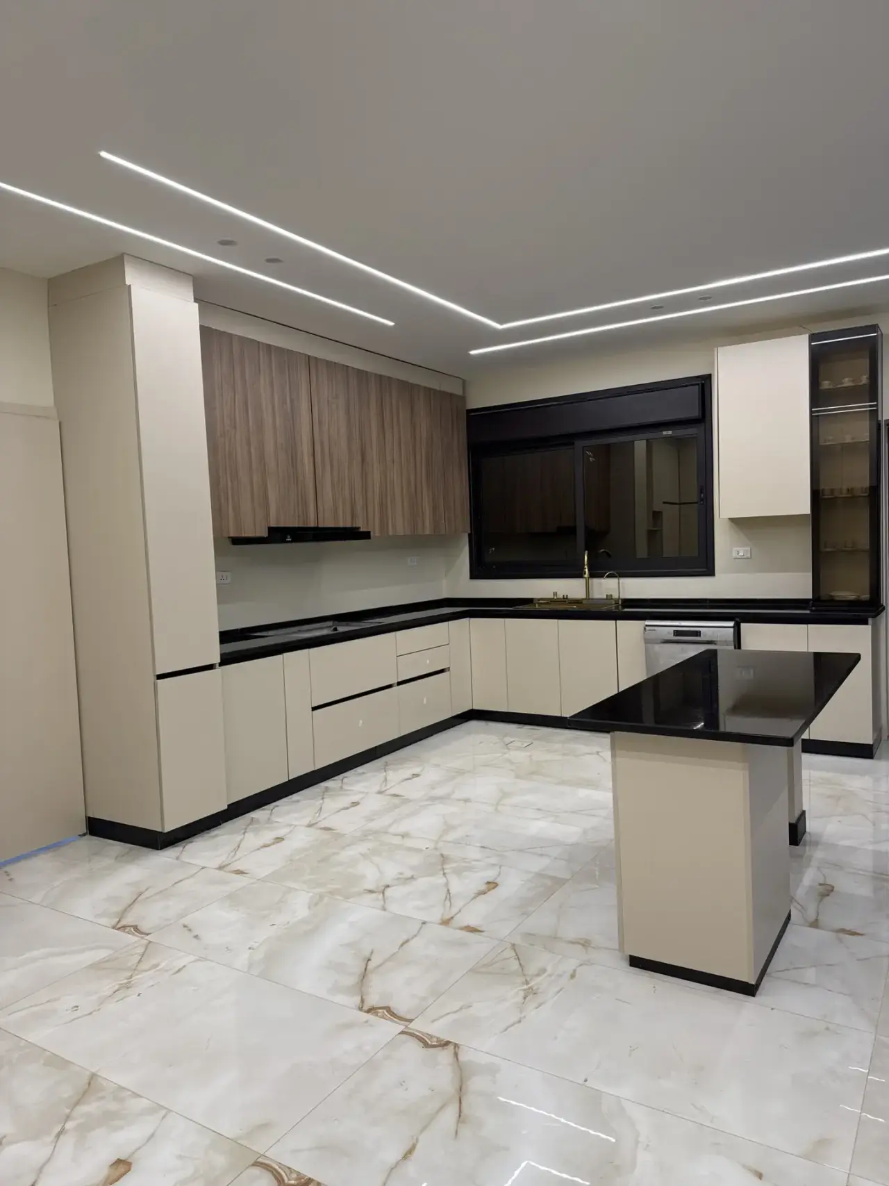 Villa for sale in Naour – photo 8