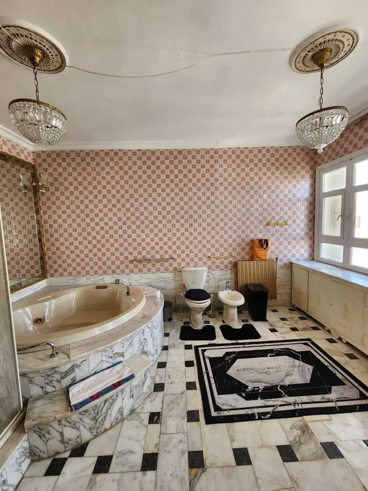 فيلا للبيع في الجبيهة – صورة 13