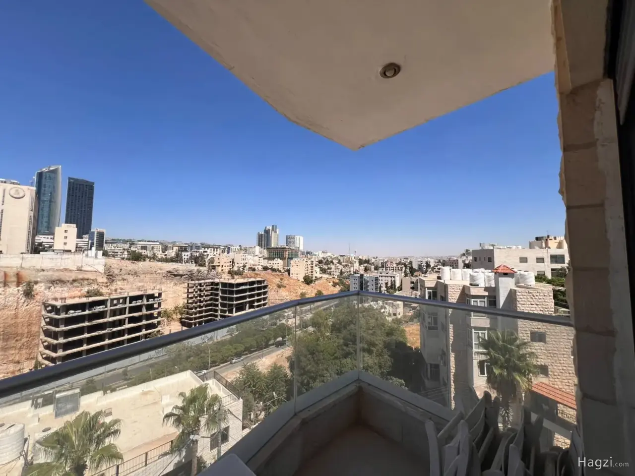 الصورة 3 من 9