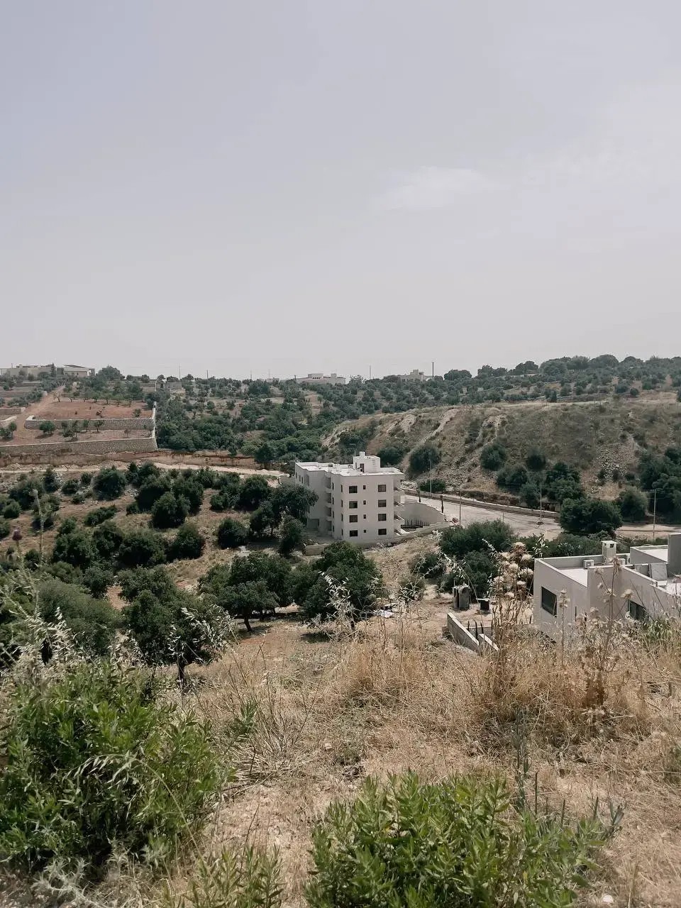 Abu Rukba, Dabouq: 5-dunum hilltop with 360° views for a villa compound