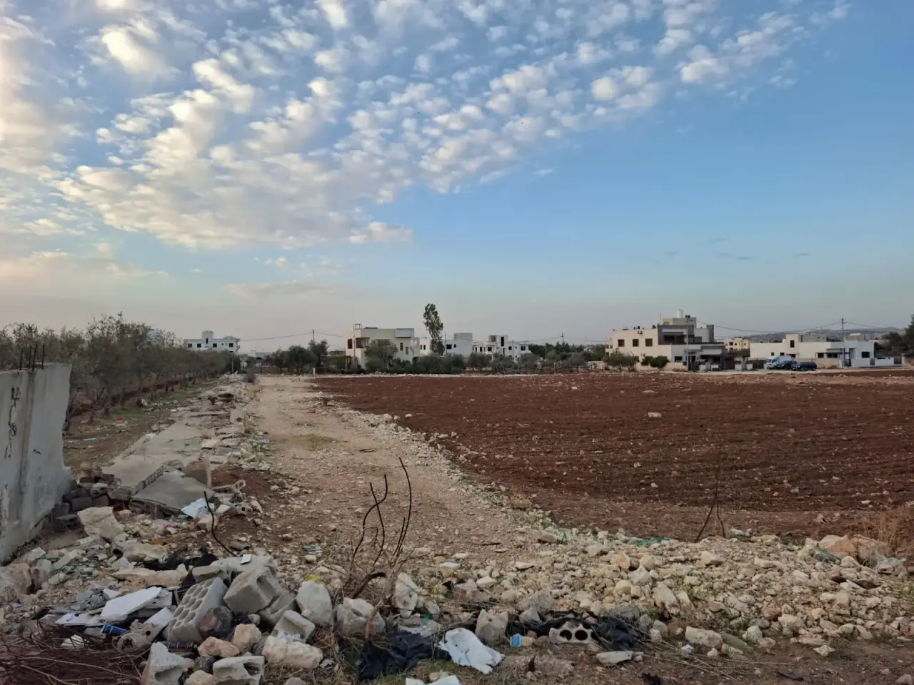 Land for sale in Al Yadoodeh – photo 3