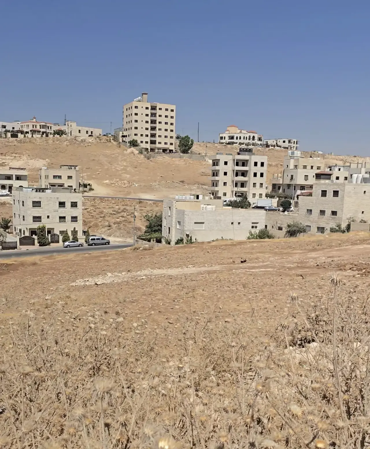 On a 20 m street in Rabwet Al Hnaiti, Abu Alanda: 491 m² Residential C plot