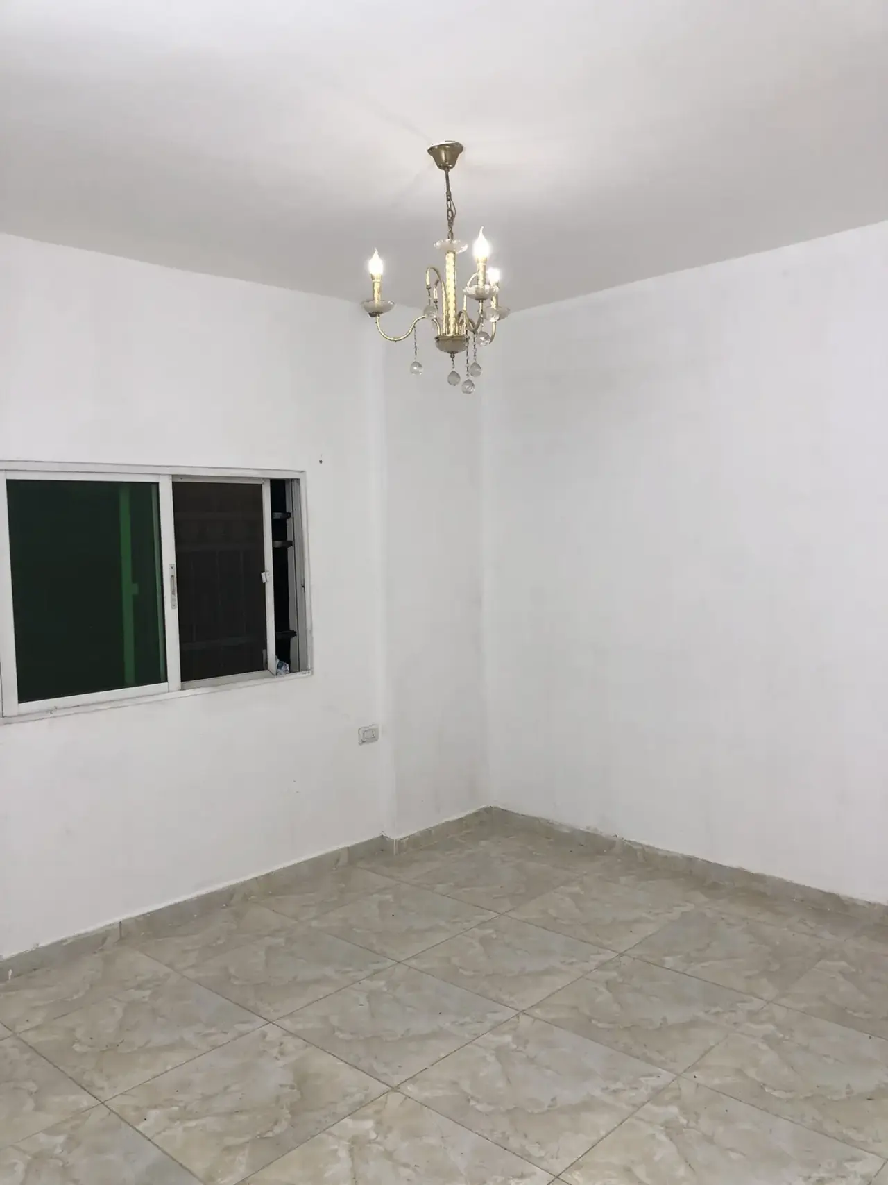 East Irbid top-floor flat, 90 m², for investors, two units available