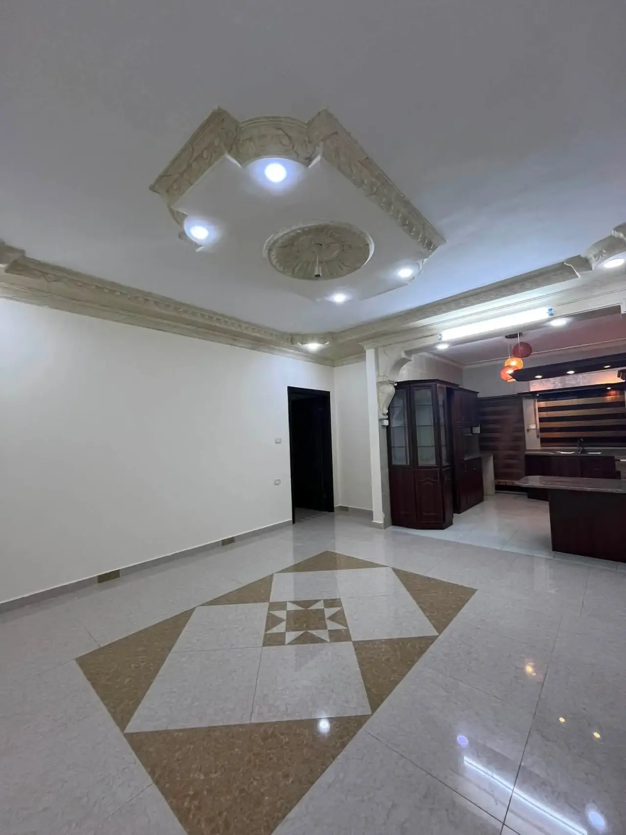 Apartment for sale in Al Rahebat Al Wardiah – photo 2