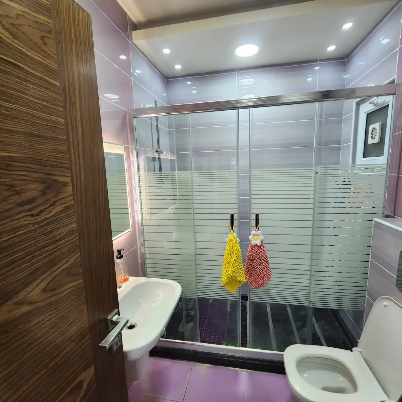 Apartment for sale in Al Rahebat Al Wardiah – photo 11