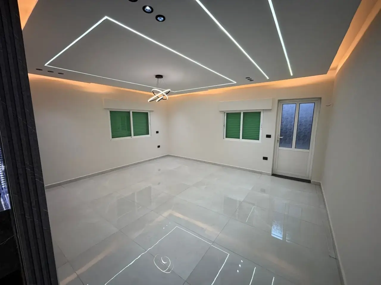 Never lived in since renovation: 202 m² flat near Al Lawazem roundabout, Irbid