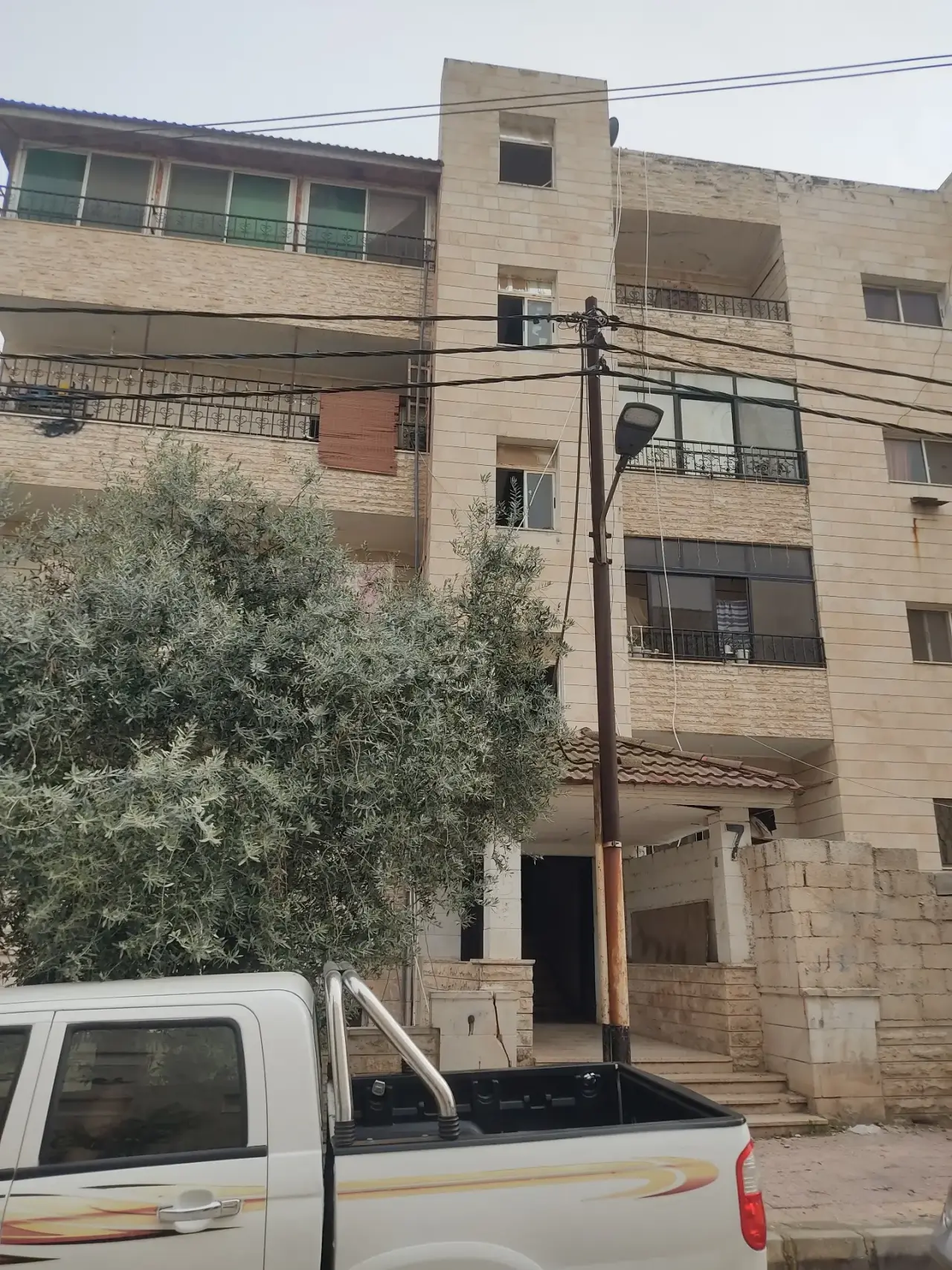 Apartment for sale in University Street – photo 4