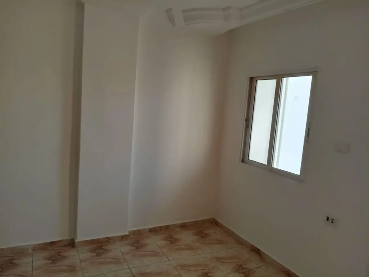 Apartment for sale in University Street – photo 3