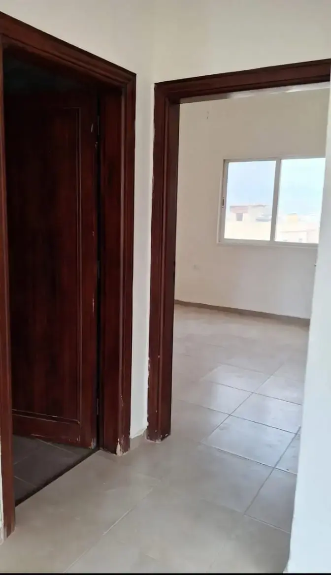 120 m² second-floor apartment for sale near the Dubai station roundabout, Al Barha, Irbid