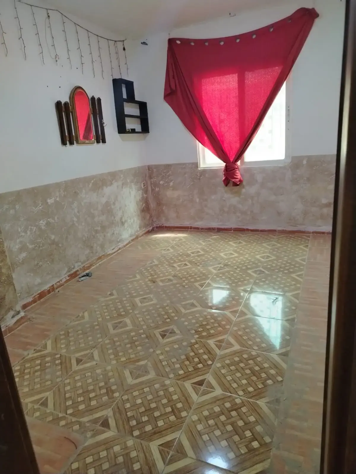 Low-priced 65 m² apartment for sale in south Irbid near University Street