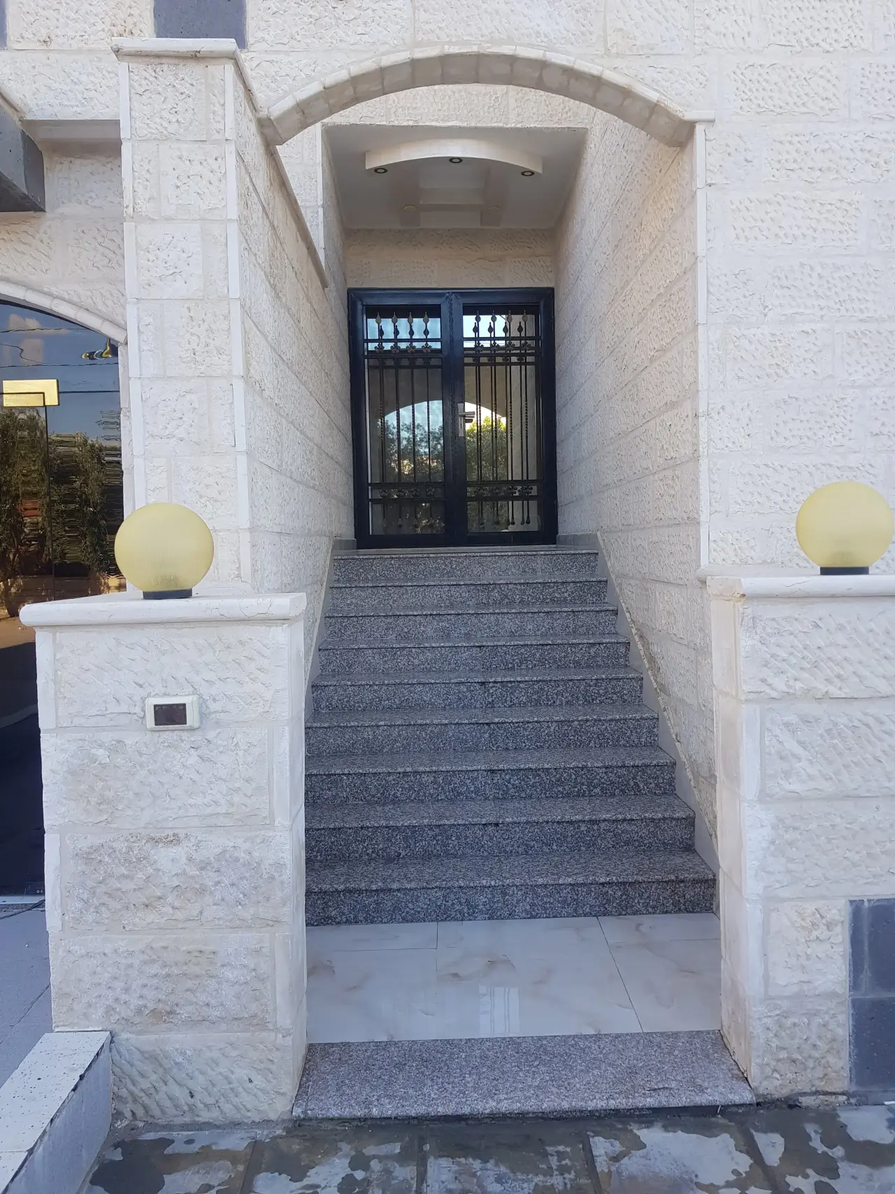 Apartment for rent in Al Hay Al Sharqy – photo 8