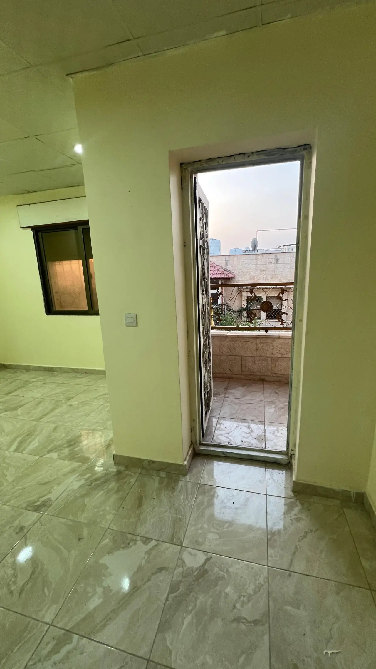 Apartment for rent in Al Hay Al Sharqy – photo 2