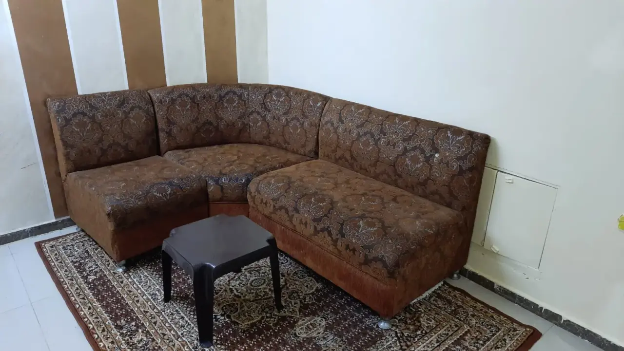 Apartment for rent in University Street – photo 2