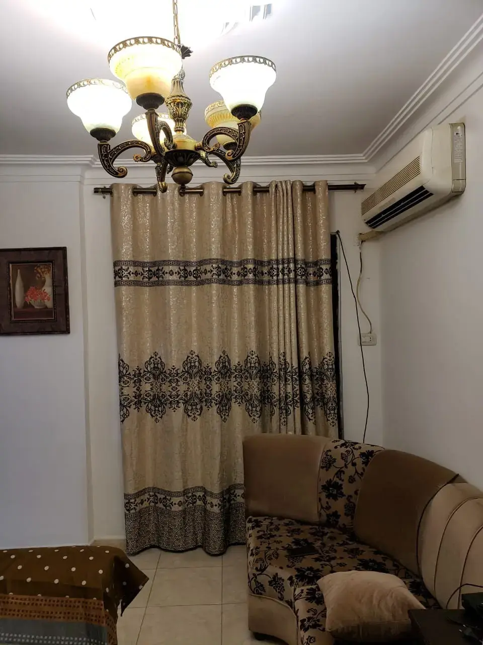 From the owner, behind the malls area in Irbid: furnished 2-bedroom for rent